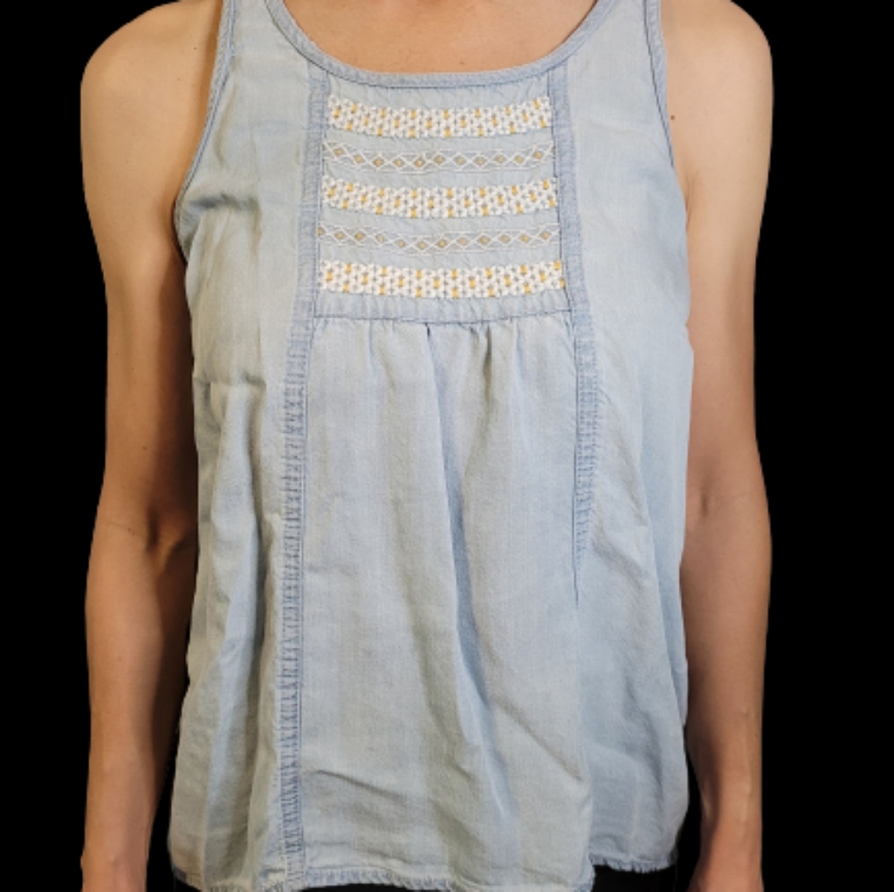 Woman's tank top